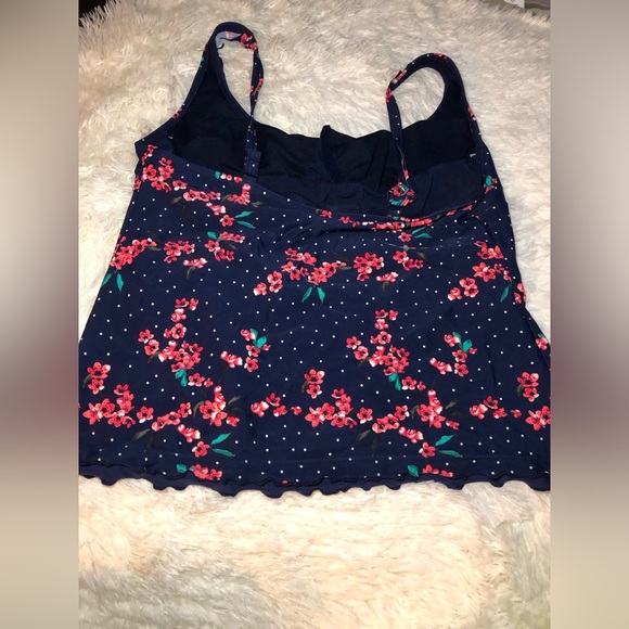 Lascana Blue and Red Floral Fitted Ruffled Camisole Bikini top size 38D NWOT - Picture 8 of 11